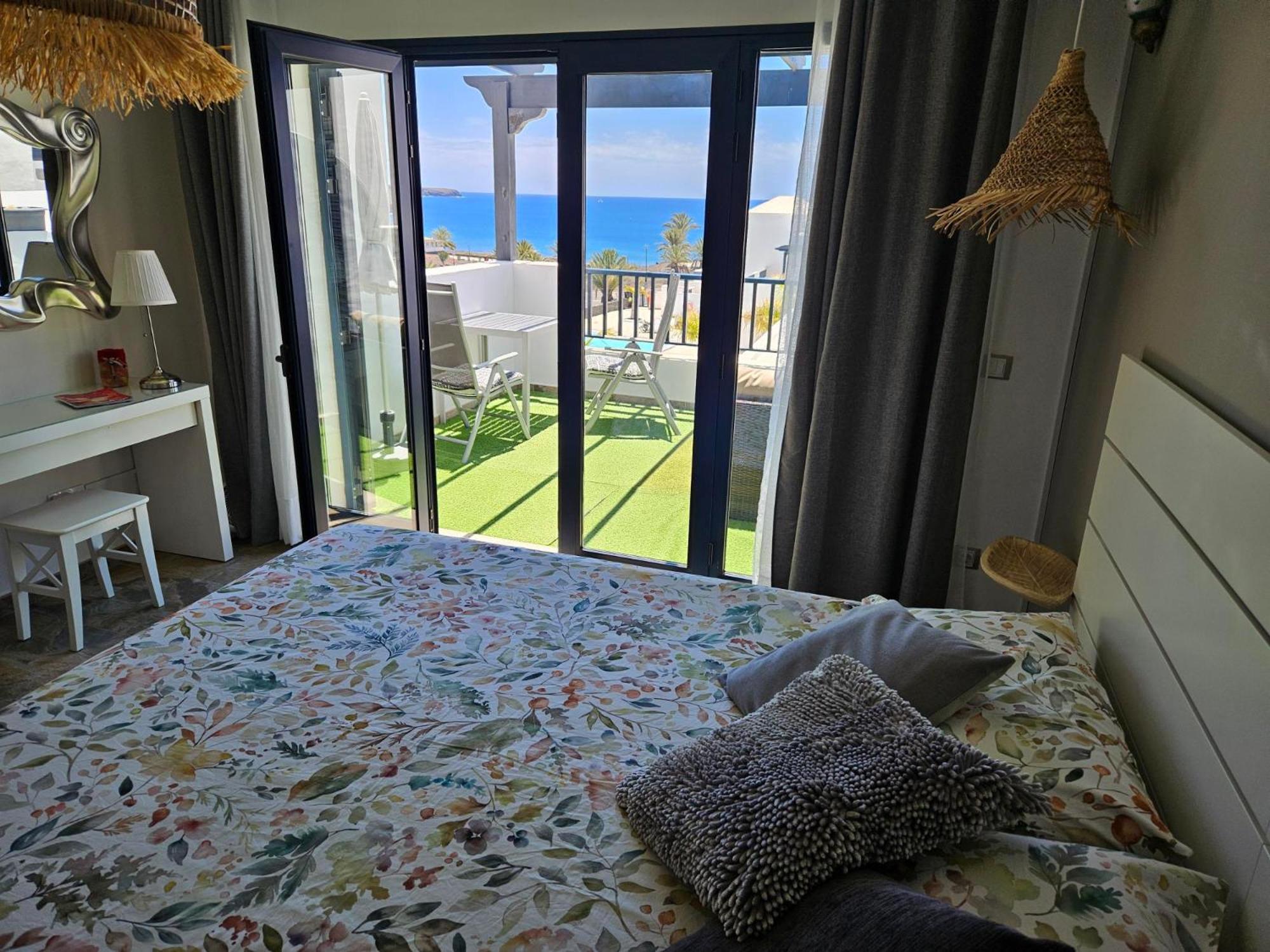 Casa Mykonos 1° Linea De Mar En Holiday home Playa Blanca (Lanzarote)